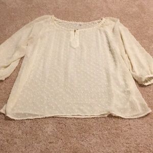 Cream 3/4 length top